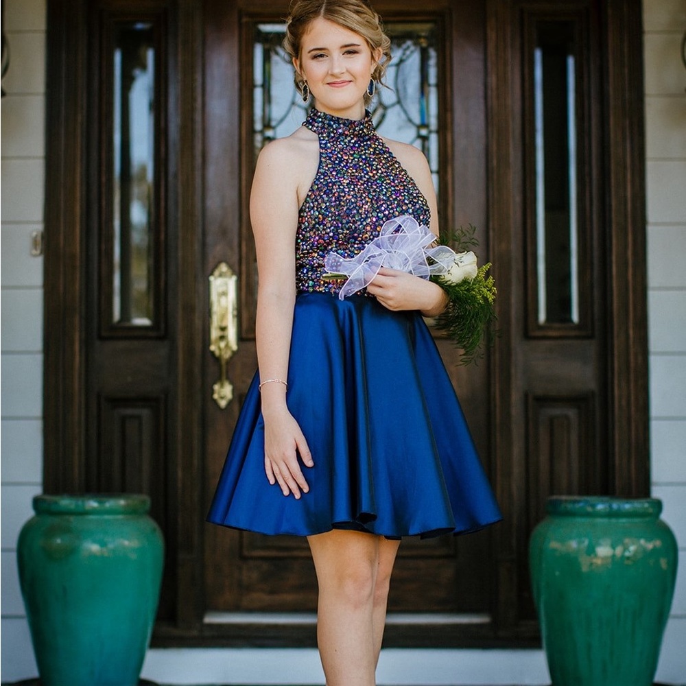 Sherri Hill Navy jeweled halter top dress size 4